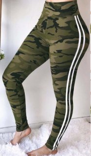 Army green camo slim-fit yoga pants